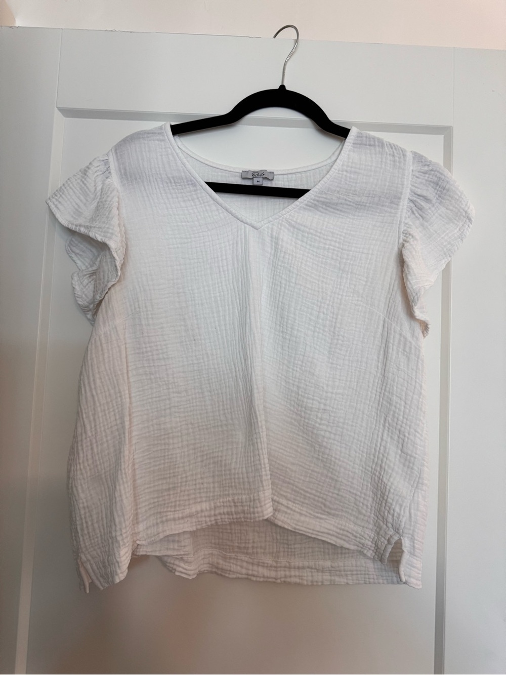 Rails White V-Neck Crinkle Gauze Flutter Sleeve Top